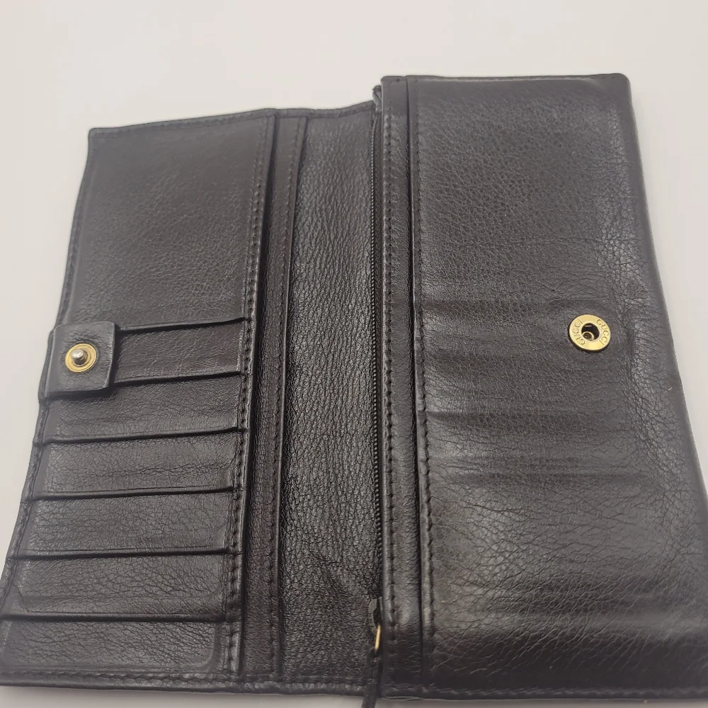 Gucci Vintage Crest Leather Brown Long Wallet